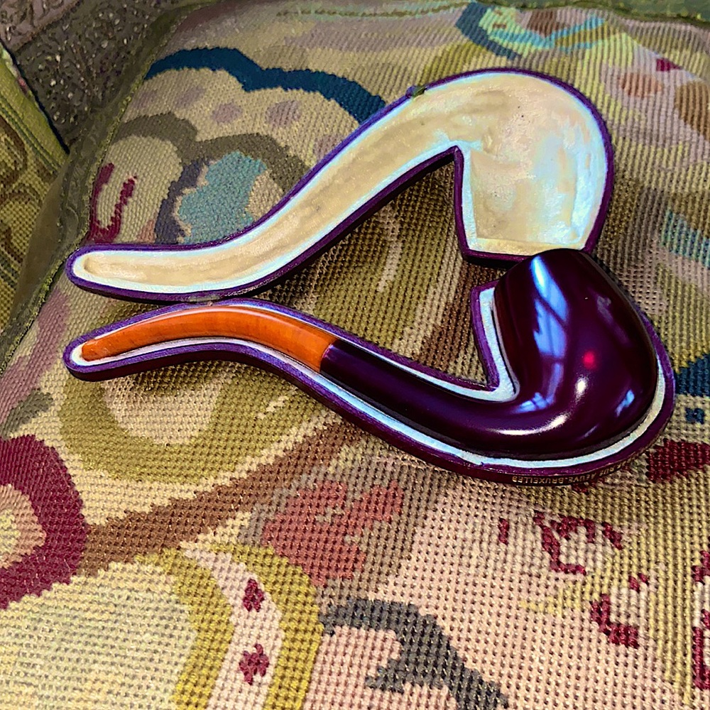 Exquisite 1800s Antique Goudron pipe